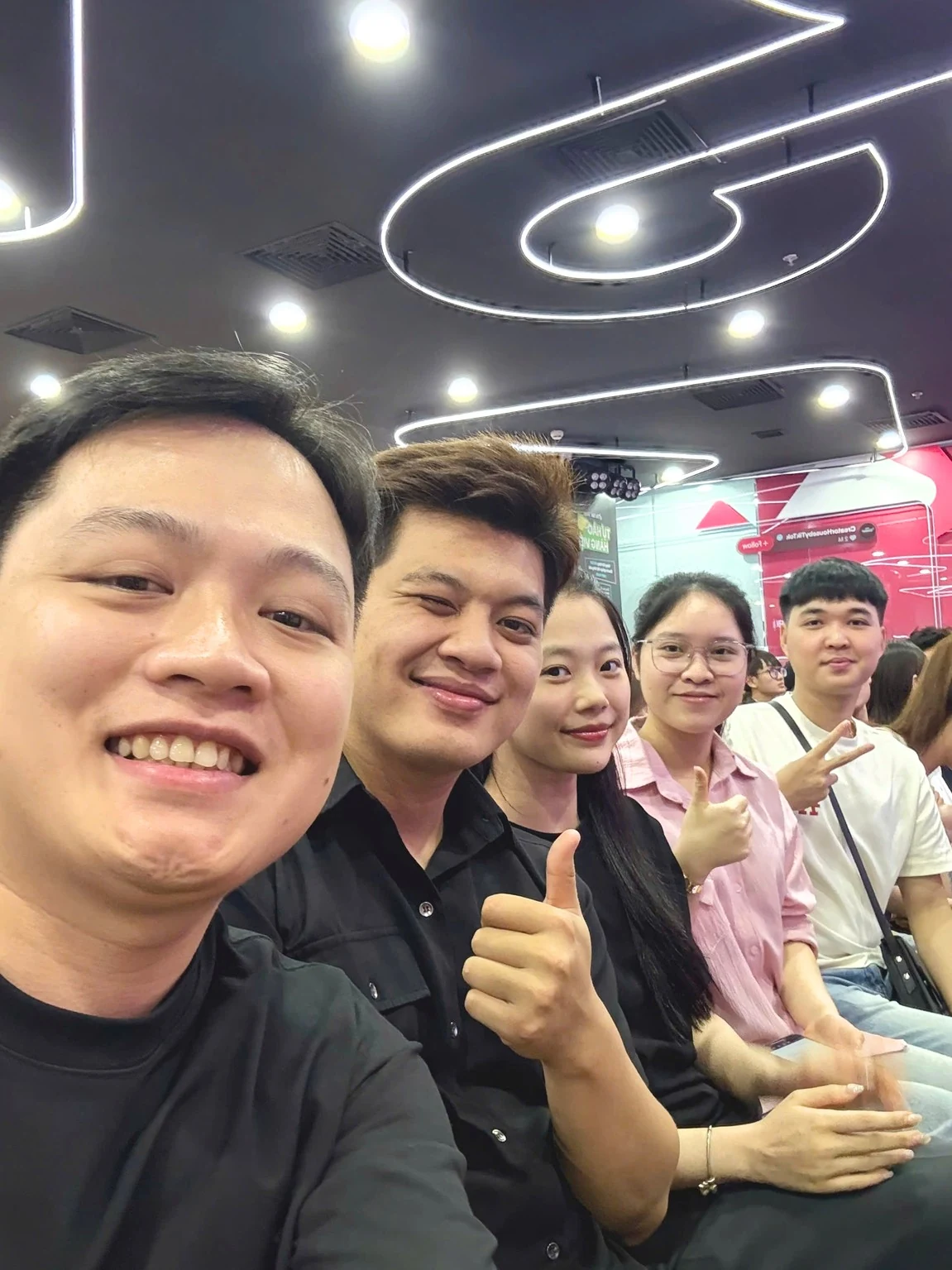 Hoạt động kết nối của đội ngũ Uptrend